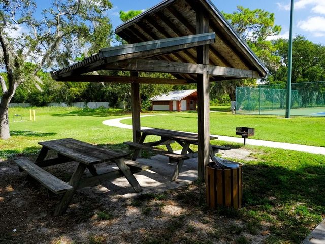 4734 DELMONTE AVENUE, Sarasota, FL 34235