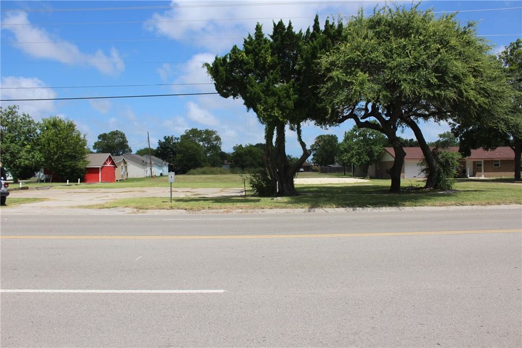 2984/2980 Main St, Ingleside, TX 78362