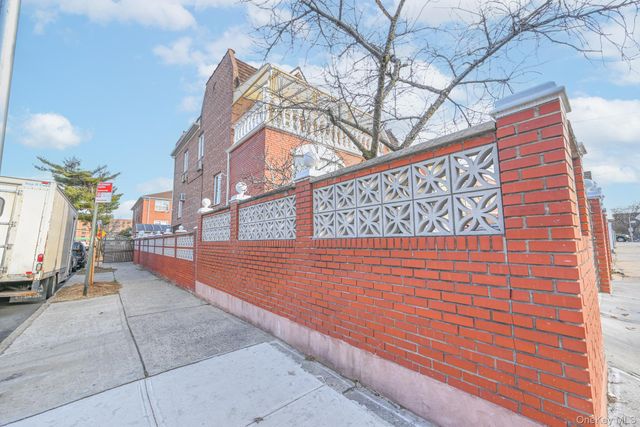 10201 62nd Road, Forest Hills, NY 11375