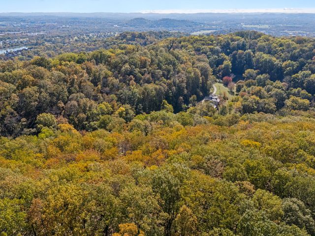 1125 Beechs Tavern Trail, Franklin, TN 37069