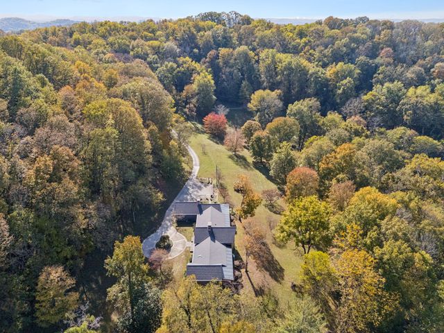 1125 Beechs Tavern Trail, Franklin, TN 37069