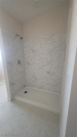 4794 Saguaro Way, Las Vegas, NV 89121