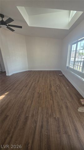 4794 Saguaro Way, Las Vegas, NV 89121