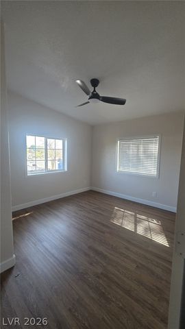 4794 Saguaro Way, Las Vegas, NV 89121