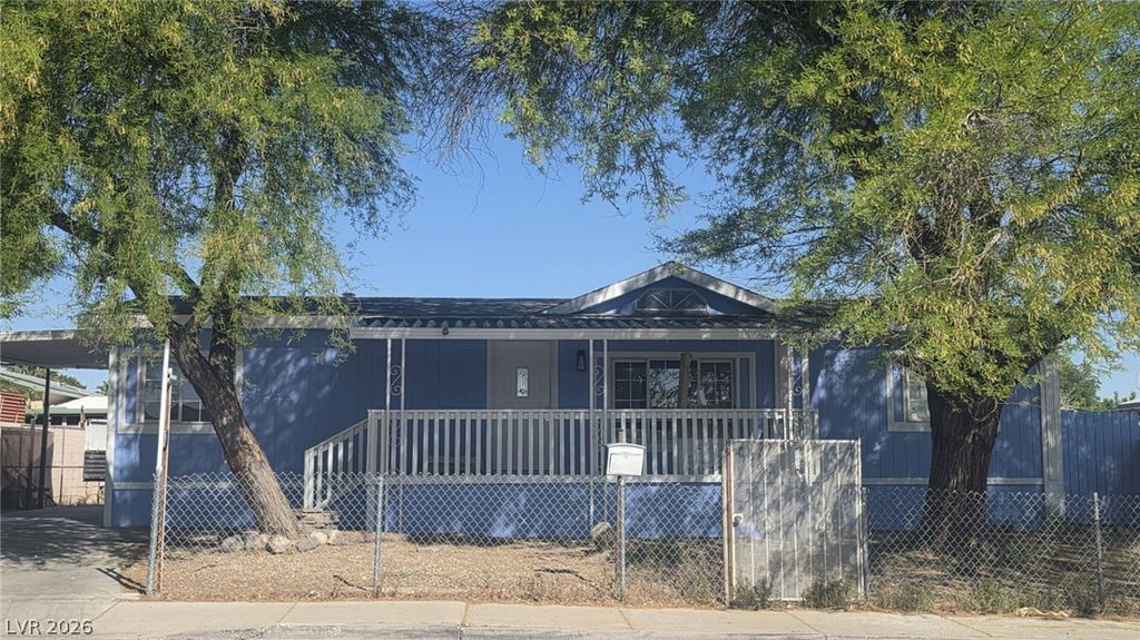 4794 Saguaro Way, Las Vegas, NV 89121