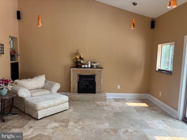 207 PINE ST, Turnersville, NJ 08012