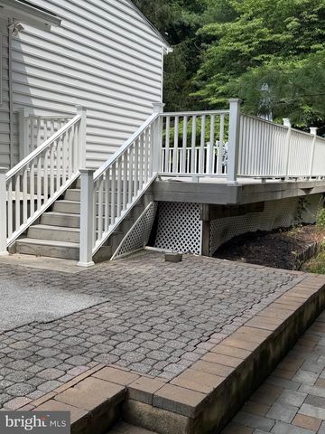 207 PINE ST, Turnersville, NJ 08012
