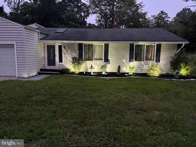 207 PINE ST, Turnersville, NJ 08012