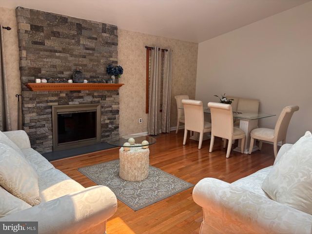 207 PINE ST, Turnersville, NJ 08012