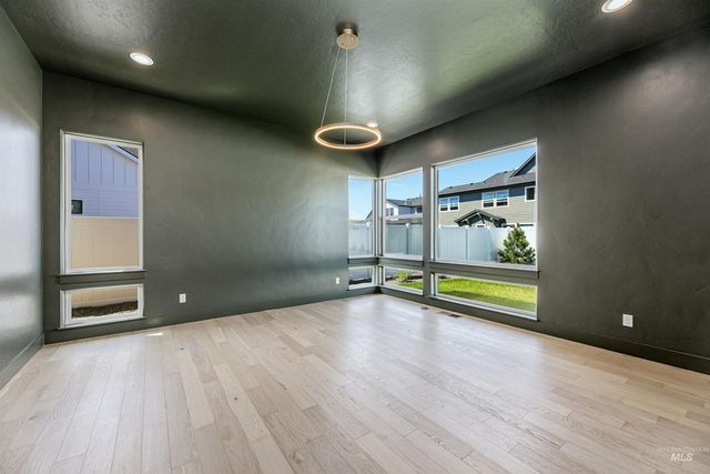 14227 N Hornbill Way, Boise, ID 83714