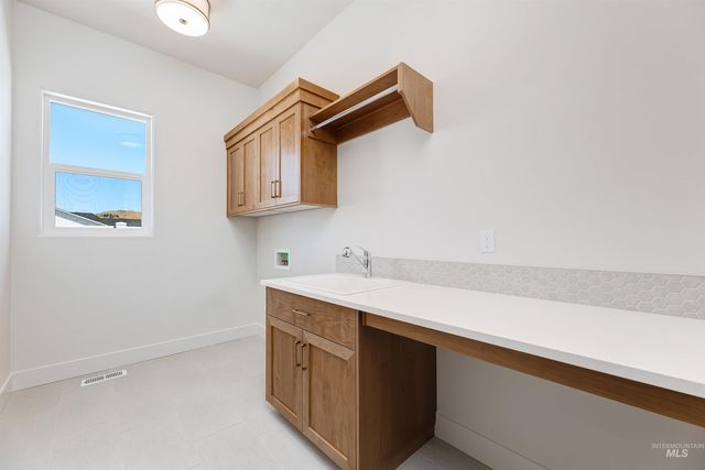 14227 N Hornbill Way, Boise, ID 83714