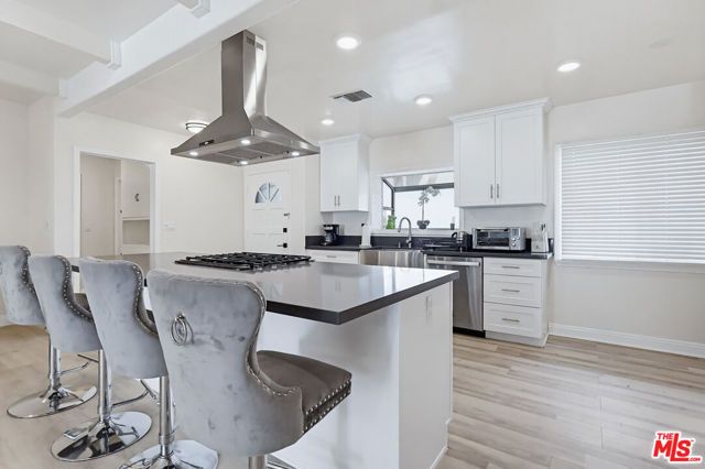 9209 Paramount Boulevard, Downey, CA 90240