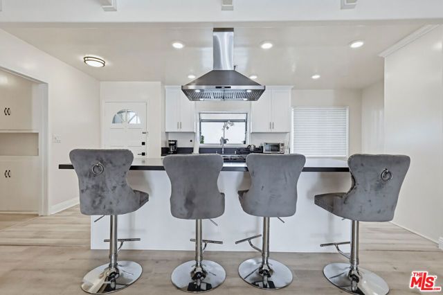 9209 Paramount Boulevard, Downey, CA 90240
