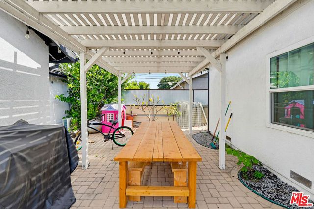 9209 Paramount Boulevard, Downey, CA 90240