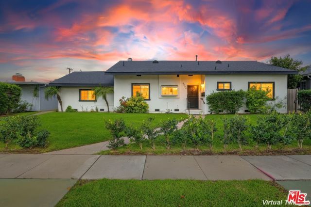 9209 Paramount Boulevard, Downey, CA 90240