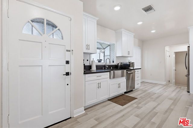 9209 Paramount Boulevard, Downey, CA 90240