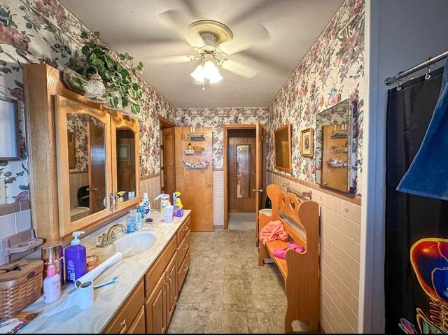 111 Leslie Drive, Berea, KY 40403