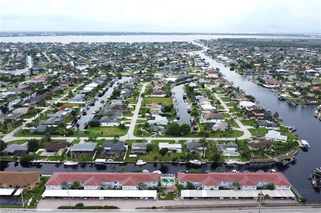 208 Cape Coral PKWY E 107, Cape Coral, FL 33904
