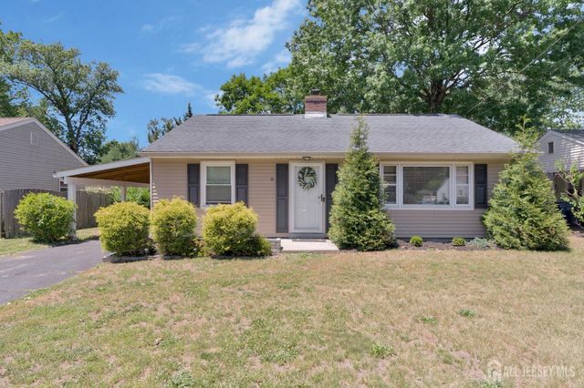 8 Pierrepont Avenue, Middlesex, NJ 08846