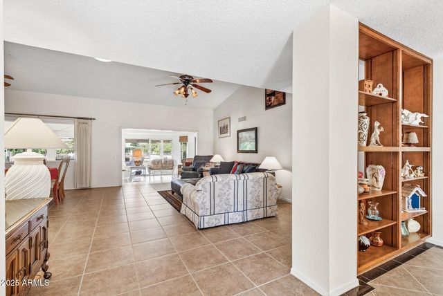 21610 N SUNGLOW Drive, Sun City West, AZ 85375