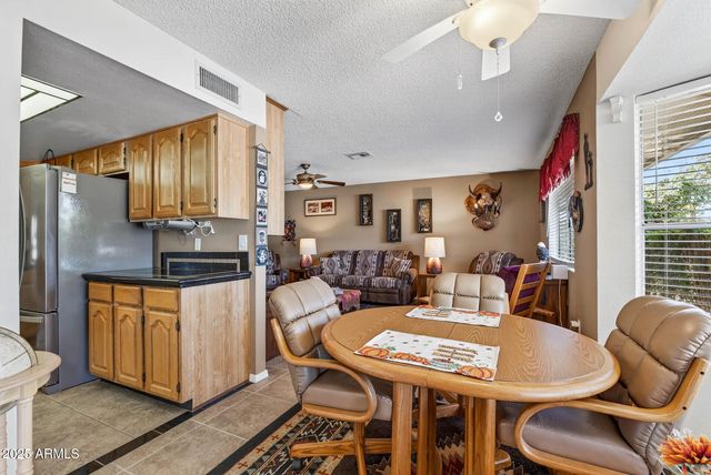 21610 N SUNGLOW Drive, Sun City West, AZ 85375