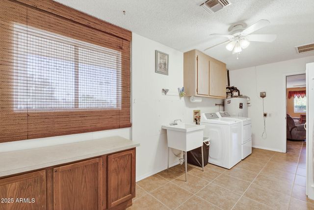 21610 N SUNGLOW Drive, Sun City West, AZ 85375