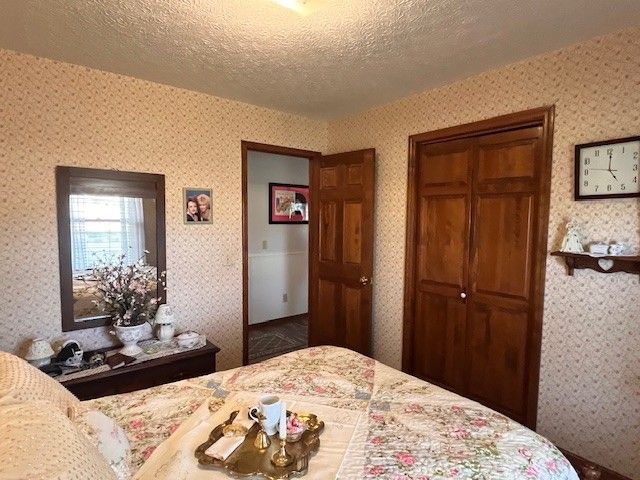 222 Victor Reiter Pkwy, Portland, TN 37148