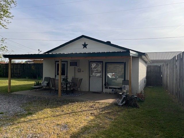 222 Victor Reiter Pkwy, Portland, TN 37148