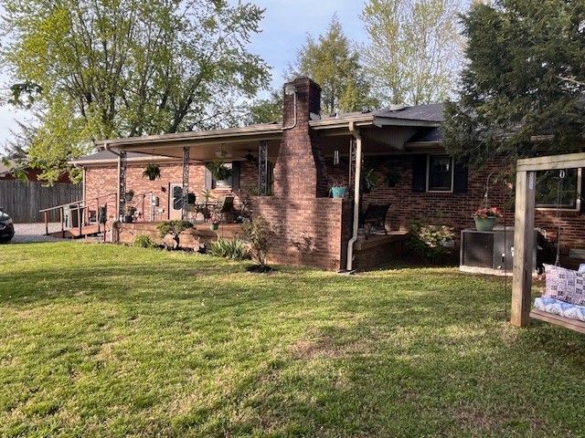 222 Victor Reiter Pkwy, Portland, TN 37148
