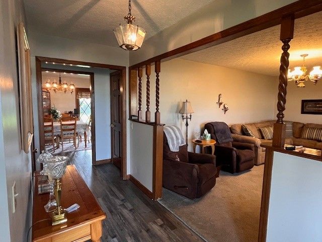 222 Victor Reiter Pkwy, Portland, TN 37148