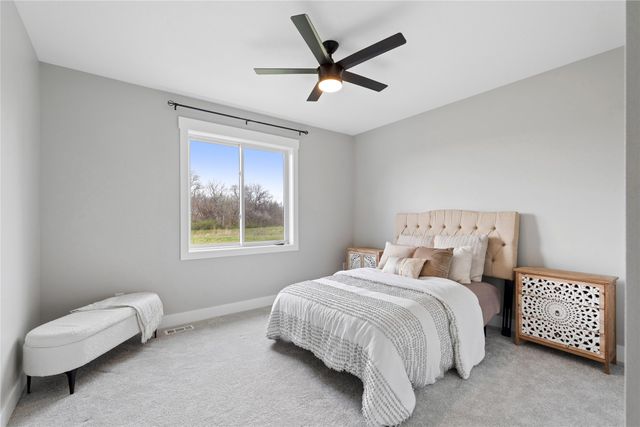 425 NW Woodmoor Drive, Waukee, IA 50263