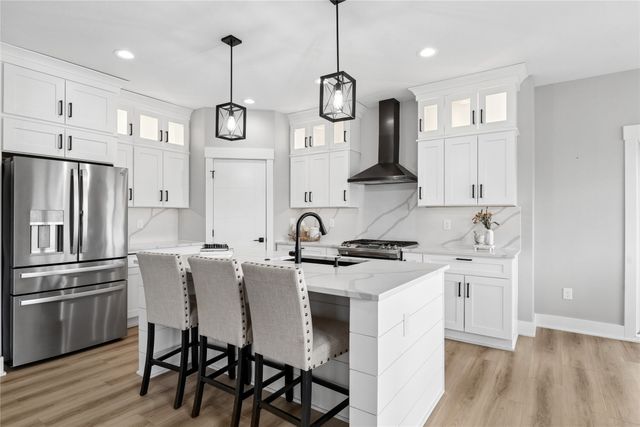 425 NW Woodmoor Drive, Waukee, IA 50263