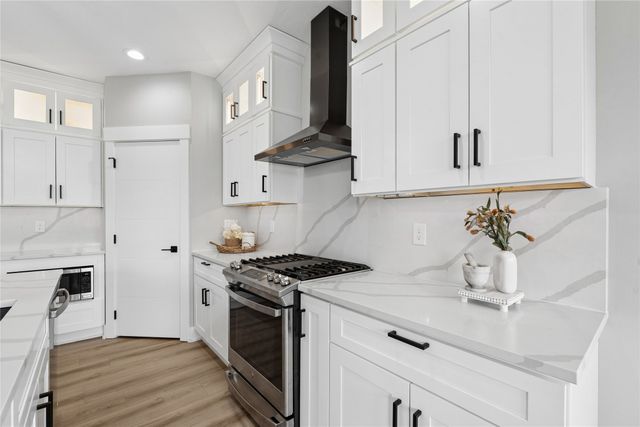 425 NW Woodmoor Drive, Waukee, IA 50263