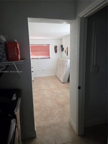 5031 NW 173rd St, Miami Gardens, FL 33055