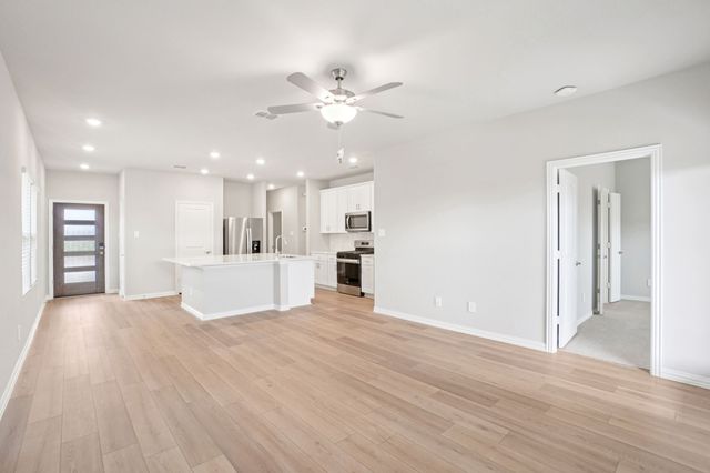 205 Decoursey Drive, Princeton, TX 75071