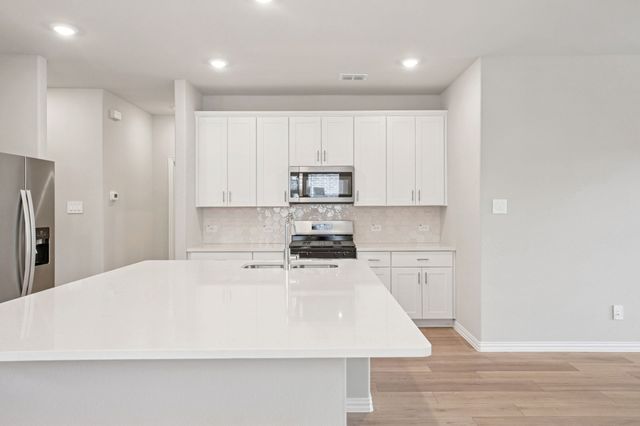 205 Decoursey Drive, Princeton, TX 75071