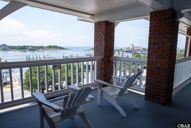 205 Irvin Garrish Highway Unit 101, Ocracoke, NC 27960