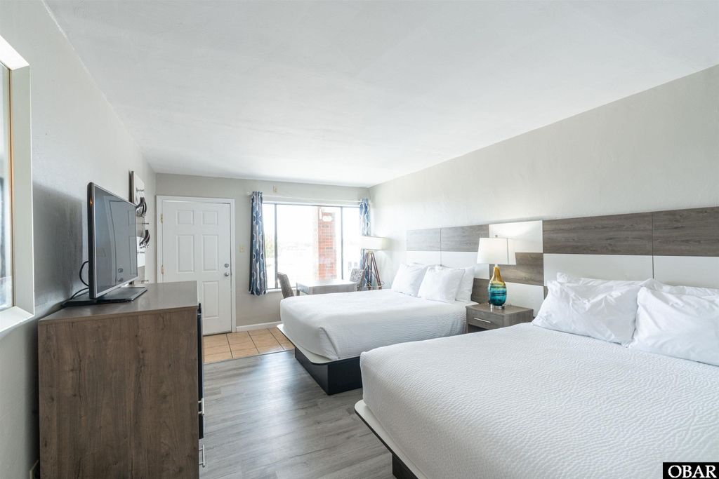 Image 18 of property listing at 205 Irvin Garrish Highway Unit 101, Ocracoke, NC 27960