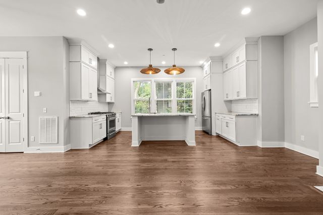 805 S 19th St, Nashville, TN 37206