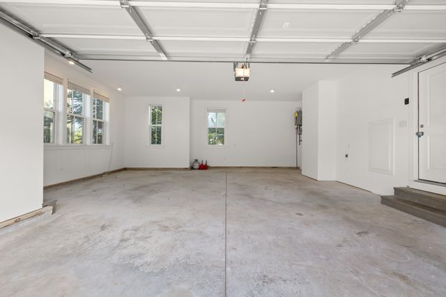 805 S 19th St, Nashville, TN 37206
