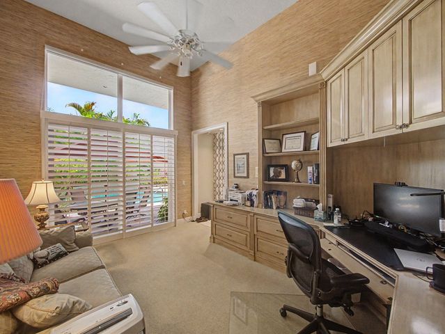 127 Vintageisle Lane, Palm Beach Gardens, FL 33418