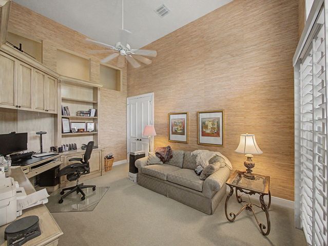 127 Vintageisle Lane, Palm Beach Gardens, FL 33418