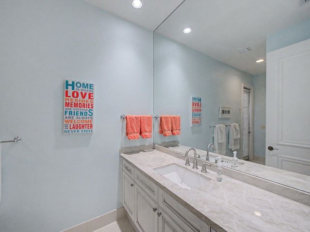 127 Vintageisle Lane, Palm Beach Gardens, FL 33418