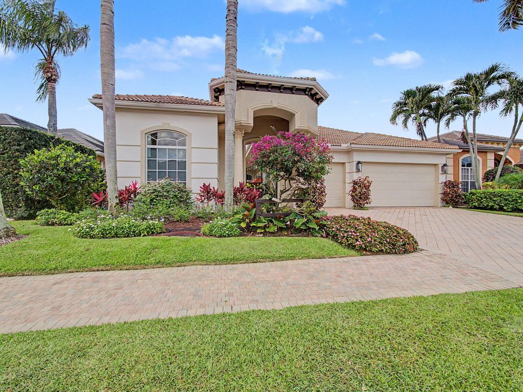 127 Vintageisle Lane, Palm Beach Gardens, FL 33418