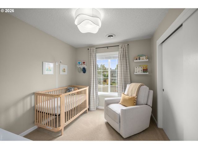 651 Ne KATHLEEN Ct, Hillsboro, OR 97124