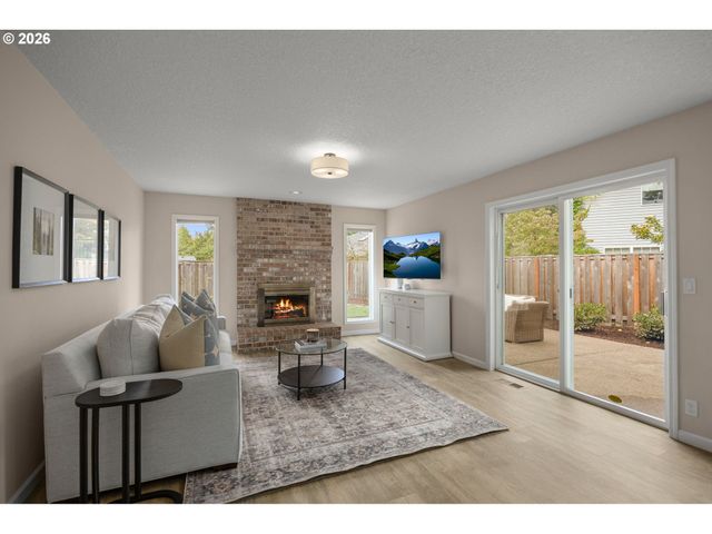 651 Ne KATHLEEN Ct, Hillsboro, OR 97124