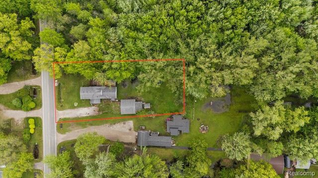 3915 Fruit Street, Clay Township, MI 48001