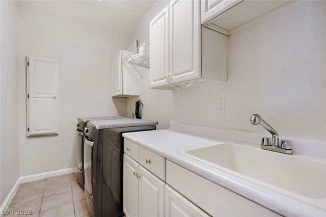 1700 Sky Of Red Drive 202, Las Vegas, NV 89128
