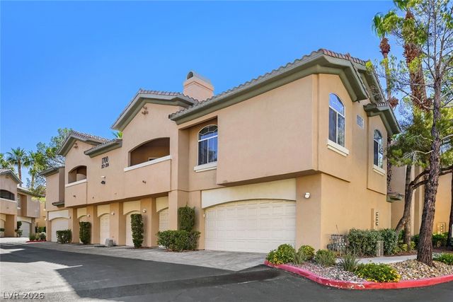 1700 Sky Of Red Drive 202, Las Vegas, NV 89128