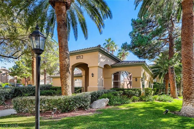 1700 Sky Of Red Drive 202, Las Vegas, NV 89128